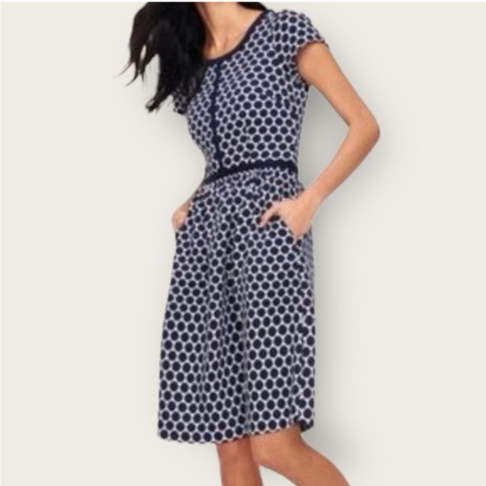 Boden Clementine navy & white polka dot short sleeve dress size 8